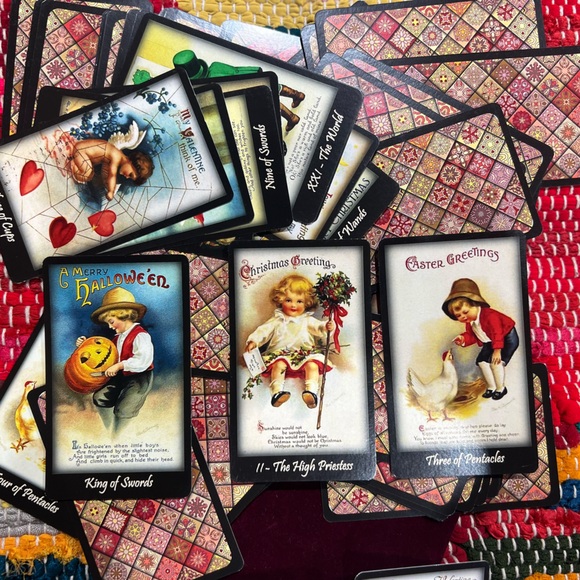 Season Greetings Tarot 78 Card Deck Vintage Style Cards - Picture 1 of 5